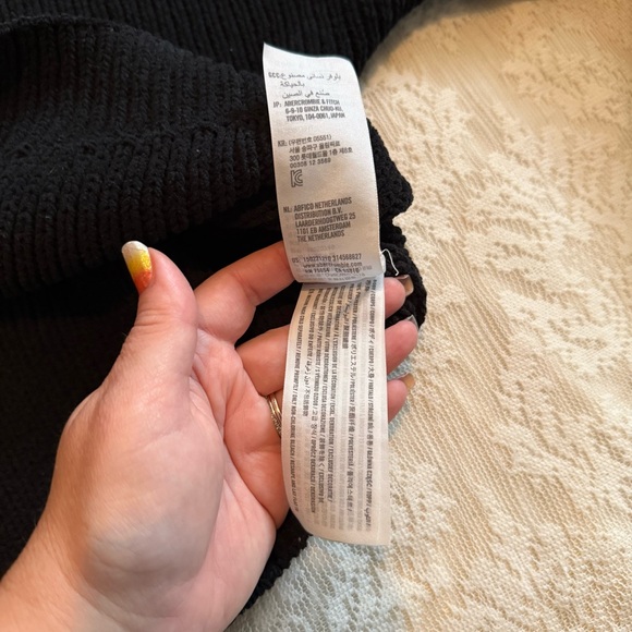 Abercrombie & Fitch crewneck ribbed cropped sweater - Picture 6 of 8